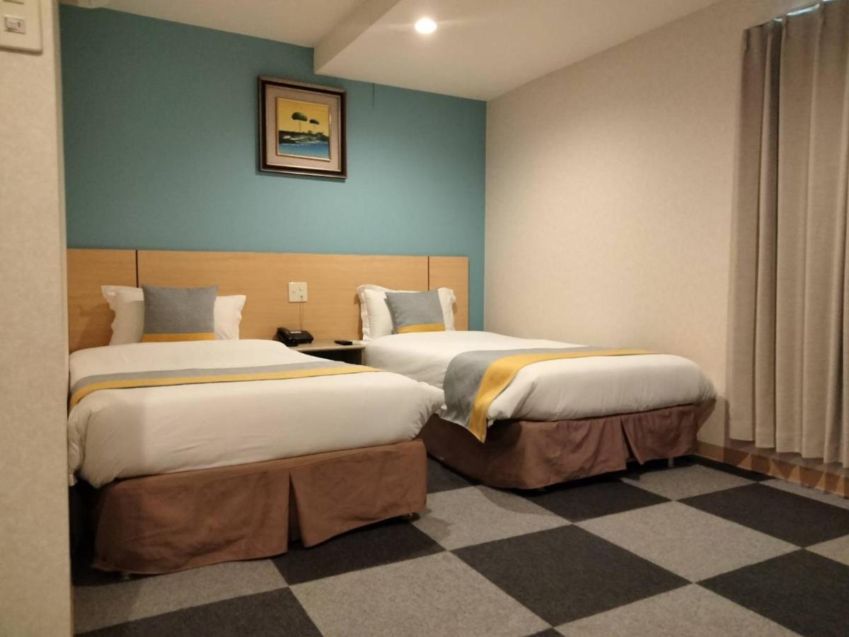 Victoria Hotel Naha Extérieur photo